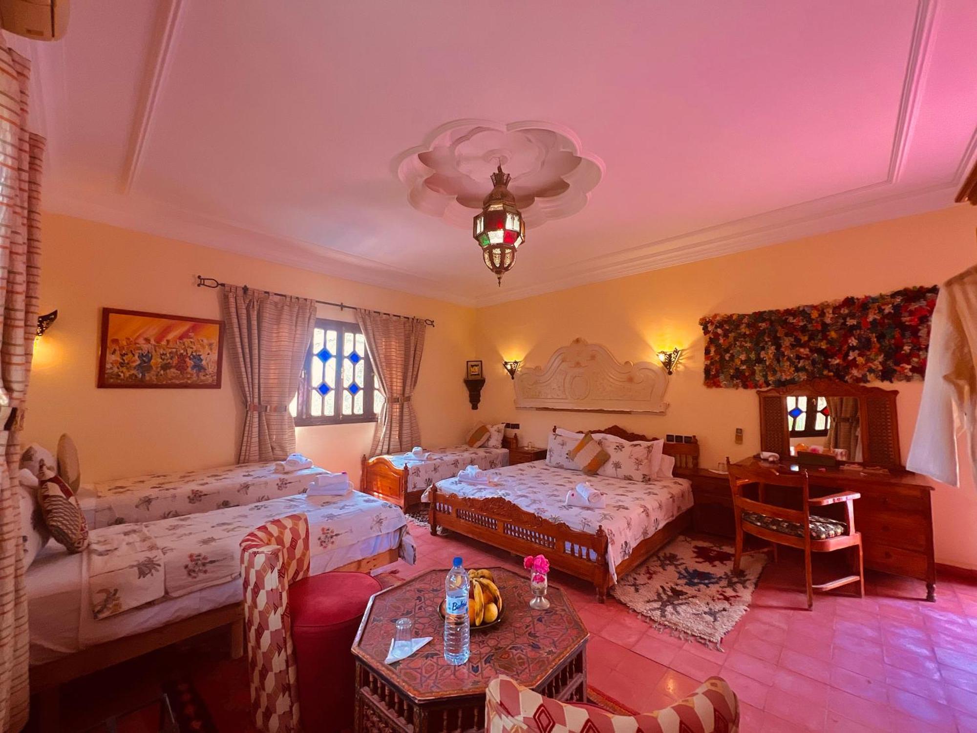 Riad Le Petit Jardin Zagora Esterno foto