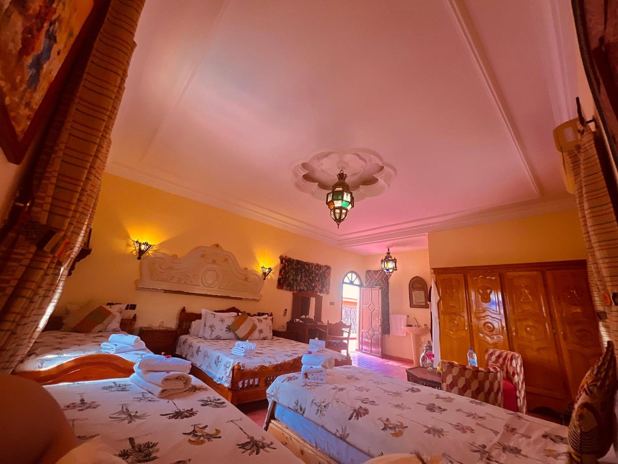 Riad Le Petit Jardin Zagora Esterno foto