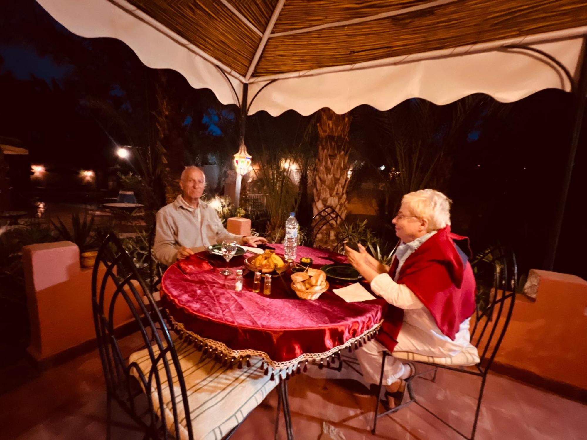 Riad Le Petit Jardin Zagora Esterno foto